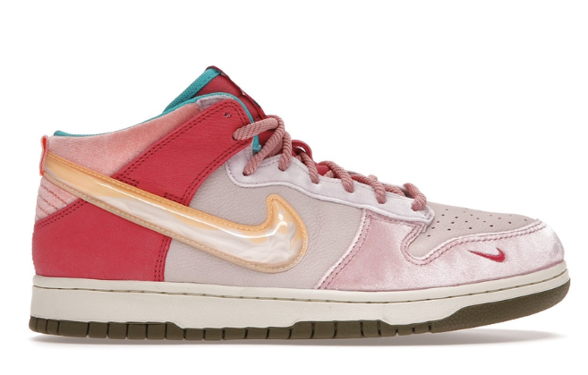 Nike Dunk Mid Social Status Free Lunch Strawberry Milk